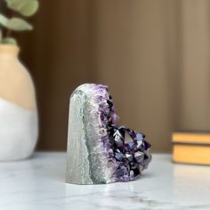 This is a unique Amethyst. The stone you will receive is the exact one as in the picture. ✧ MEASURES: Width: 2 in x Height: 3.5 inWeight 1.1 lb (513 gr) Spiritual Agate Gemstone Crystals, Amethyst Gemstones With Spiritual Style, Spiritual Amethyst Gemstones With Accents, Spiritual Amethyst Gemstones, Raw Stone Geodes In Mineral Crystal As Gift, Unique Healing Gemstone Geodes, Healing Gemstone Geodes, Unique Healing Geodes, Unique Geodes For Healing