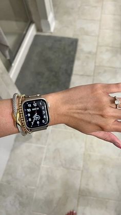 Watch And Bracelet Stack, Apple Watch Aesthetic, Watch Aesthetic, Custom Watch Faces, Apple Watch Bands Women, Apple Watch Fashion, Clean Jewelry, Swiss Made Watches