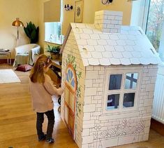 Things To Do With Cardboard, Playhouses For Kids, Diy Cardboard Toys, Cardboard Cat, Toddler Games, Indian Beadwork, Daughter Bedroom