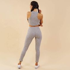 This yoga set is the perfect companion for yogis of all levels. The soft, lightweight fabric is designed to offer comfort without compromising mobility. The set also features an anti-bacterial, breathable fabric for extra hygiene. The set is tailored for yoga practice and comes with a stylish, minimalist design perfect for any workout wardrobe. Neck Yoga, Soft Yoga, Crop Top And Leggings, T Shirt Crop Top, Ribbed Leggings, Yoga Set, Pencil Pants, Sporty Outfits, Pants Pattern