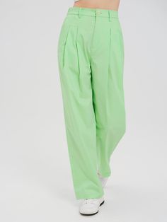 Details: Light green simple casual cotton pants Classic pleated design at the waist Side pockets Loose leg Materials & Care: Cotton 97.4%, Spandex 2.6% Hand wash | Dry clean Do not bleach Size & Fit: Model is 5'7", Bust 32, Waist 24, Hips 35, wearing a size S Item #: WM2PA21 Colorful Pants, Cotton Casual Pants, Colored Pants, Chic Me, Cotton Pants, Business Casual, Light Green, Street Wear, Spandex