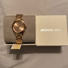 Nib Michael Kors Rose Gold Ladies Watch Women Watch Aesthetic, Classy Watches Women, Aesthetic Watches For Women, Ladies Watches Classy, Watch Women's Classy, Michael Kors Watch Women's, Golden Watch Women, Watches For Women Classy, Mk Watch Women