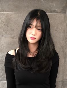 Korean Long Hair, Pretty Hair Cuts, Easy Hairstyles For Thick Hair, Hair Inspiration Long, Layered Haircuts For Medium Hair, Hair Streaks, Hairstyles For Layered Hair, Blowout Hair, Peinados Fáciles Para Cabello Corto