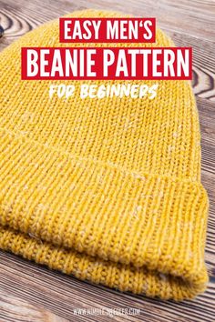 a knitted beanie with the text easy men's beanie pattern for beginners