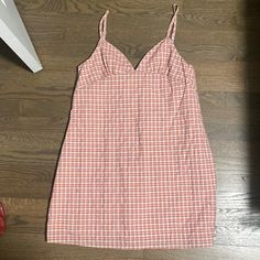 Super Cute, Has A Zipper In The Back And Straps Are Adjustable. Perfect For Summer. Red Cotton Mini Sundress, Red V-neck Cotton Mini Dress, Red Lined Cotton Mini Dress, Red Cotton Mini Dress For Brunch, Red Checkered Dress, White Tennis Dress, Asymmetrical Midi Dress, Zebra Print Dress, Red Checkered