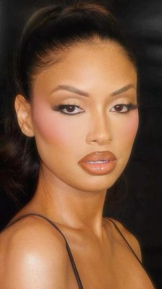 Make Up Yeux, 90s Makeup Look, Mekap Mata, 90s Glam, 90s Makeup, Brown Skin Makeup, Soft Glam Makeup, Smink Inspiration, Glam Makeup Look