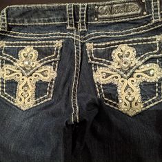 La Idol Jeans Size 7 Embroidery Stitch & Bling Detail Nice Jeans Never Worn Mexican Jeans, Hoco Jeans, Fall 2000s, Thrifted Jeans, Summer Thrift, Fire Outfits, Thrift Board, La Idol Jeans, Y2k Inspo