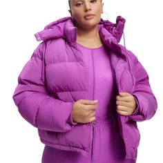 This Good American Women's Purple Iridescent Puffer Hooded Winter Jacket Is A Ladies Size 5 (2xl) And Is Brand New With Tags!! Add A Simmer Of Shimmer To A Dreary Day In This Essential Puffer Jacket Fixed With An Optional Hood! **Color Might Be Slightly Off Due To Lighting** Pit To Pit: Approx. 28 Inches Length (Top Of Shoulder To Bottom): Approx. 23 Inches All Items Come From My Smoke Free Home!! Tags: Winter, Skiing, Barbie, Girly, Feminine, Puffer, Barbiecore, Dreamy, Bright, Preppy, Trendy, Cozy Glam, Grey Puffer Jacket, Women's Puffer Coats, Winter Skiing, Leather Puffer Jacket, Black Puffer Coat, Ski Vacation, Faux Leather Coat, Cropped Puffer Jacket