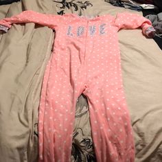 Kids Size 10, Cute Carters Onsie. Never Worn Cute Long Sleeve Onesie For Pajama Party, Long Sleeve Onesie For Sleepover, Cute Onesie For Pajama Party, Girl Pajamas, Baby Doll Accessories, Winter Gear, Baby Outfit