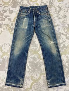 27x28.5 Selvedge Distressed Blue Vintage Edwin Jeans Denim- JN3725 Size: 27 Actual measurement (inches): Waist - 27 Front Rise - 10  Hips - 37 Thigh - 11 Knee - 8  Leg Opening - 15 Inseam - 28.5 Outseam - 38 Material : Cotton    #JN3725 Ripped Medium Wash Rigid Denim Jeans, Ripped Jeans In Medium Wash Rigid Denim, Medium Wash Distressed Denim Jeans, Distressed Medium Wash Rigid Denim Jeans, Medium Wash Distressed Straight Leg Jeans, Fitted Faded Distressed Jeans, Rugged Fitted Distressed Jeans, Distressed Washed Blue Straight Leg Jeans, Ripped Dark Wash Rigid Denim Jeans