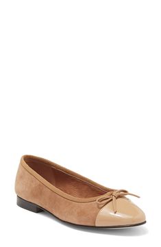 Step out onto the scene in this beautifully crafted leather ballet flat updated with a contrasting toe for modern flair. Leather upper and lining/synthetic sole Imported Arabesque Ballet, Suede Ballet Flats, Womens Ballet Flats, Leather Ballet Flats, Ballet Flat, Arabesque, The Scene, Jeffrey Campbell, Ballet Flats