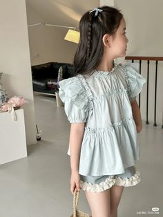 Melanie Outfits, Child Outfits, Baby Silhouette, Lil Bro, Baby Frock, Kids Dresses, Dressy Outfits, Cutie Pie, Baby Wearing