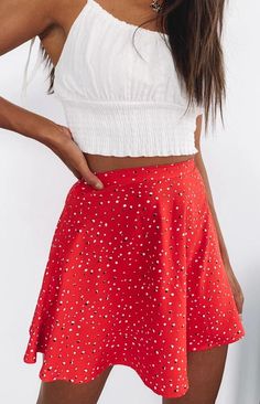 Short Red Skirt, Polka Skirt, Short Pollera, Goth Vintage, Outfit Short, Mini Pleated Skirt, Pleated Skirt Short, Umbrella Skirt, Flared Mini Skirt