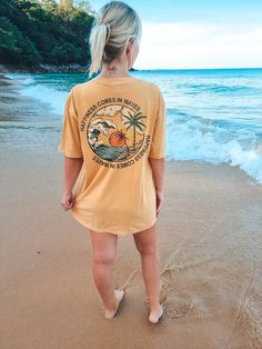 Happiness Comes in Waves Tee, Summer Graphic Tee, Beacht-shirt, Boho Tee, Vintage Inspired Cotton T-shirt, Unisex Tee, Comfort Colors Tee - Etsy Casual Yellow T-shirt For Vacation, Yellow Crew Neck T-shirt For Beach, Relaxed Fit Pre-shrunk Tops For Summer Adventures, Beach T-shirt With Sublimation Print, Beach Cotton T-shirt With Front Print, Vsco Style Short Sleeve T-shirt With Text Print, Vsco Style T-shirt With Text Print, Beachy Relaxed Fit Short Sleeve Shirt, Pre-shrunk Relaxed Fit Camp Shirt With Short Sleeves