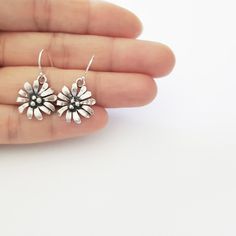 * A beautifully designed earring that makes great everyday wear  * charm: 16mm (sterling silver , hand made in USA) * Complimentary gift packaging Botanical Jewelry, Jewelry Earrings Hoops, Gift Packaging, Sterling Silver Earrings, Silver Earrings, Piercings, Made In Usa, Hand Made, Everyday Wear