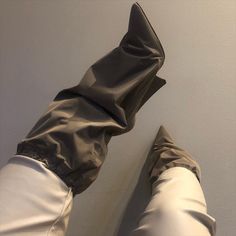 Yeezy Boots, Shoes Heels Classy, Heels Classy, Chic Shoes, Boots Heels, Swag Shoes