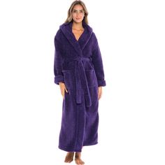 Adequate rest is invaluable to your overall health - and it is impossible to rest unless you are comfortable. That is why we have spent more than 10 years designing comfortable clothing to get you from dusk until dawn. Purchase this plush fleece robe for women today and relax in comfort and style. This soft robe is made from velveteen fleece fabric for a comfortable fit that Will last. Our long-haired fleece is made using chemical free dyes and is machine washable without the risk of pilling or Fuzzy Robe, Hooded Bathrobe, Robe For Women, Fuzzy Texture, Robes For Women, Plus Size Robes, Fleece Robe, Soft Robes, Lounge Robes