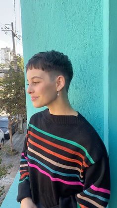 Queer Hair, Shaved Pixie, Shaved Hair Women, Short Shaved Hairstyles, Shaved Hair Designs, Buzzed Hair, Very Short Haircuts