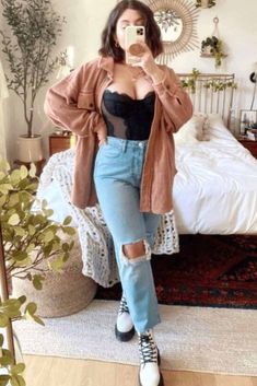 Curvy Date Night Outfit Fall, Going Out Tops Midsize, Summer Date Outfit Plus Size, Cute Lunch Outfits Winter, Mid Sized Fashion Summer, All Black Curvy Outfits, Midsize Fashion Spring 2023, Mid Size Cottagecore Fashion, Mid Size Curvy Outfits