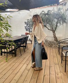 Pinterest Trends, Mode Boho, Tie Front Top, Fashion Mistakes, Jeans Rock, Looks Style, Mode Inspiration, Looks Vintage, Mom Style