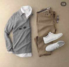 Brown Chinos Men Outfits, Business Casual Attire For Men, Smart Casual Menswear, Tan Chinos, Men Fashion Show, Men Stylish Dress