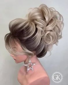 Debs Hairstyles, Hair Accessories Updo, Hair Style Vedio, Wedding Hair Up, Bridal Hair Inspiration, Barbie Hair, Long Hair Wedding Styles