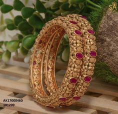 Kangan Design, Golden Jewellery, Geeta Quotes, Classic Bangles, Mangalsutra Design