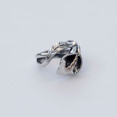 Beautiful Calla Lily flower ring in solid sterling silver .925 with 14k gold spadix Statement-making ring for any occasion Slightly oxidized silver for a darkened look  Sturdy and handmade to perfection in our Chicago studio.  Calla Lily ring - https://etsy.me/3irZ0Vq Rosa rose ring - https://etsy.me/2pt60Vu Signature rose flower ring - http://etsy.me/2Fy77dx Rose flower ear climbers  - http://etsy.me/2DF905H Rose flower pendant necklace - http://etsy.me/2DF931n Unisex roses band - http://etsy.m Hand Forged Sterling Silver Engraved Ring, Elegant Sterling Silver Flower Ring With Polished Finish, White Gold Sterling Silver Hallmarked Flower Ring, Elegant Hand Forged Sterling Silver Engraved Ring, Hand Forged White Gold Rings In Sterling Silver, Sterling Silver Flower Ring With Polished Finish, Silver Sterling Silver Flower Ring With Polished Finish, Unique Sterling Silver Open Flower Ring, White Gold Sterling Silver Open Flower Ring