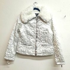 3 Only 1 Med. 1 Lrg. 1 Xl Quilted Faux Fur Collar Waist Length Jacket. White With Silver Trimmed Zipper Embellishments White Outerwear With Zip Fly For Fall, White Zip Fly Outerwear For Winter, Fitted Quilted White Outerwear, White Quilted Fitted Outerwear, White Fitted Quilted Outerwear, Fitted White Quilted Outerwear, White Fitted Outerwear With Zipper Closure, Fitted White Outerwear With Zipper Closure, Sequence Jacket