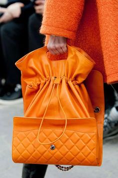 Chanel Mandarin Orange Shopper Drawstring Flap Bag Chanel Fall 2014, Chanel Handbags Collection, Fashion 2014, Moda Paris, Style Japonais, Orange Is The New, Orange Crush, Orange Is The New Black, Burberry Handbags