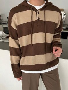 Sweat Aesthetic, Trendy Brown Sweater For Streetwear, Oversized Sweater Men Aesthetic, Brown Aesthetic Male Outfit, Sweats Aesthetic, Cozy Brown Sweatshirt For Streetwear, Cozy Brown Hoodie For Streetwear, Soft Boy Outfits, Cargo Pants Outfit Men