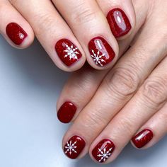 Elegant Christmas Nail Designs, Nail Looks, Red Christmas Nails, Holiday Nail Designs, Plaid Nails, Pearl Nails, Colorful Nail Designs, Festival Nails