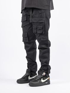 X1 CARGO - BLACK | BLACKTAILOR Tech Cargo Pants, Cargo Pants Black, Low Waisted, Style Guide, Pants Black, Flap Pocket, Types Of Shoes, Cargo Pants, Style Guides