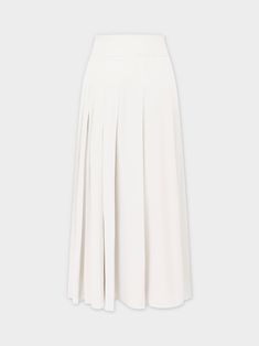 Experience effortless style with our Yolk Pleated Skirt in a classic white hue. The 37" length provides elegant coverage, while the pleated design adds texture to your look. Teen Skirts, Teen Top, Fantasy Gowns, White Solid, Dressy Tops, Dresses For Teens, Winter Looks, Skirts For Sale, Kids Tops