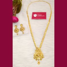 24 carat gold plated ruby stone indian set with earrings. Middle haram. Delicate wear. A best replica of original gold sets. 100% real look. Perfect for any occasion. More variety on our shop. For any enquiries feel free to contact us. Please provide detailed address with contact number when order is placed as it is required on shipping label. 22k Yellow Gold Bollywood Jewelry Sets, Gold Plated Yellow Gold Kundan Necklace For Puja, Heavy 22k Yellow Gold Jewelry Sets, Traditional 22k Gold Hallmarked Jewelry Sets, Kundan Jewelry Set In Yellow Gold As Gift, Yellow Gold Kundan Jewelry Sets For Gifts, 22k Yellow Gold Jewelry Sets For Puja, Kundan Yellow Gold Jewelry Set As Gift, Gold Plated Jewelry With Intricate Design For Puja