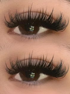 Emo Lash Extensions, Rzesy Kim Kardashian, Eyelash Extension Ideas, Fluffy Hybrid Lash Extensions, Natural Fake Eyelashes, Best False Eyelashes, Lashes Fake Eyelashes, Wispy Eyelashes, Eyelash Technician