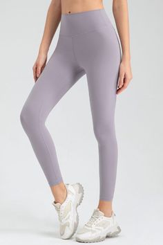 Elevate your workout with our Wide Waistband Slim Fit Active Leggings. Designed for the active woman, these leggings provide a sleek and comfortable fit for all types of workouts. Made with high-quality materials, these gym leggings are perfect for any fitness routine. Shop now and take your workouts to the next level. Features: Basic style Stretch: Highly stretchy Material composition: 785% nylon 25% elastane Care instructions: Machine wash cold. Tumble dry low. Imported Product measurements: S Types Of Workouts, Evening Dresses Plus Size, Maxi Dress Cocktail, Maxi Dress Formal, Active Leggings, Gym Leggings, Short Leggings, Formal Evening Dresses, Wide Waistband