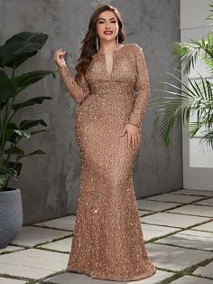 Giffniseti Vestido fiesta de malla en contraste de espalda abierta con nudo bajo sirena con lentejuelas | SHEIN USA Sequin Evening Gowns, Sequin Formal Dress, Sequin Evening Dresses, Fishtail Dress, Vestido Plus Size, Maxi Dress Prom, Dress Stores Online, Long Sleeve Wedding, Wedding Dress Long Sleeve