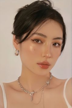 Japanese Wedding Makeup, Peach Makeup Look, Makeup Asia, Makeup Cantik, Cute And Aesthetic, Peach Makeup