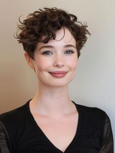 Curly Short Pixie, Super Cute Hairstyles, Curly Short, Chic Hair