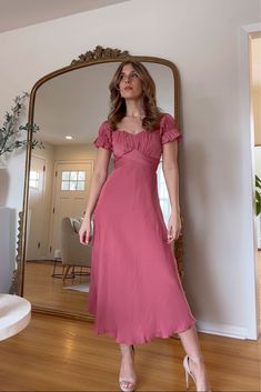 Simple Outfits Birthday, Pink Simple Wedding Dress, Modest Romantic Outfit, Rose Pink Clothes, Summer Dress Feminine, Cute Dresses For Church Modest, Partyware Dresses For Women, Beautiful Feminine Dresses, Outfits Ideas For Birthday