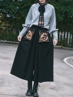 ❤︎mode wide leg loose pants❤︎
Please note that it may take some time for us to ship the product. Style Types, Art Style Challenge, Black Princess, Linen Style, Loose Pants, Lolita Dress, Gothic Lolita, Character Outfits, Kimono Fashion