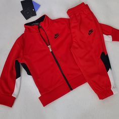 Nwt Bin Pp Nike White Long Sleeve Set, Sporty Red Long Sleeve Set, Red Casual Playtime Sets, Fitted Red Playwear Sets, Nike Sets For Winter Playwear, Nike Red Playwear Sets, Red Playtime Sets For Winter, Red Sporty Playtime Sets, Sporty Red Playwear Set