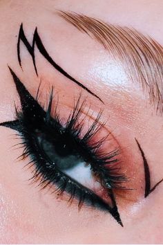 Delineado Egirl, Instagram Not, Teknik Makeup, Halloweenský Makeup, Eyeliner Designs, Prom Eye Makeup, Graphic Makeup, Swag Makeup, Eye Makeup Pictures