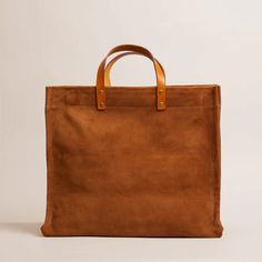 XL Mimi - Suede Caramel – Parker Thatch Parker Thatch, Back In 2009, Tennis Jewelry, Everyday Handbag, Humble Beginnings, New Best Friend, Dark Navy Blue, Small Accessories, Daily Essentials