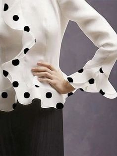 Ruffle Denim Top, Dots Outfit, Buy Blouse, Stand Collar Blouse, Women Blouses Fashion, Spring Fashion Outfits, Elegant Blouses, Spring Outfits Women, Collar Blouse