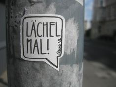 a sticker on the side of a pole that says'lachel mall '