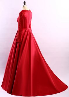 Red A-line Dress For Banquet, Red A-line Ball Gown For Formal Occasions, Red A-line Evening Dress For Prom Season, Red A-line Ball Gown For Prom, Red A-line Dress For Prom Season, Red A-line Party Dress, Red A-line Dress For Party, Red Ball Gown With Sweep Train For Evening, Red A-line Evening Dress With Sweep Train