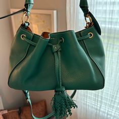 Coach - Kelly Green - Leather With Long Strap Included - Never Used/ Brand New Coach Leather Bucket Bag For Travel, Green Bucket Bag With Detachable Strap For Errands, Coach Leather Bucket Bag For Formal Occasions, Luxury Coach Bucket Bag For Errands, Formal Green Bucket Shoulder Bag, Coach Leather Travel Bucket Bag, Coach Luxury Bucket Bag For Errands, Coach Hobo Bag With Detachable Handle For Errands, Green Leather Bucket Bag For Travel