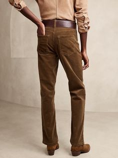 Corduroy Straight Leg Jeans For Work, Classic Corduroy Straight Leg Pants, Classic Straight Leg Corduroy Pants, Classic Relaxed Fit Corduroy Bottoms, Fitted Corduroy Pants With Five Pockets, Fitted Corduroy Straight Leg Jeans, Brown Corduroy Relaxed Fit Jeans, Brown Relaxed Fit Corduroy Jeans, Fitted Straight Leg Corduroy Jeans